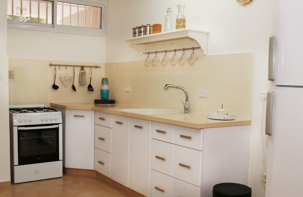 Modern Apartment With Lake View Tiberias Exteriör bild