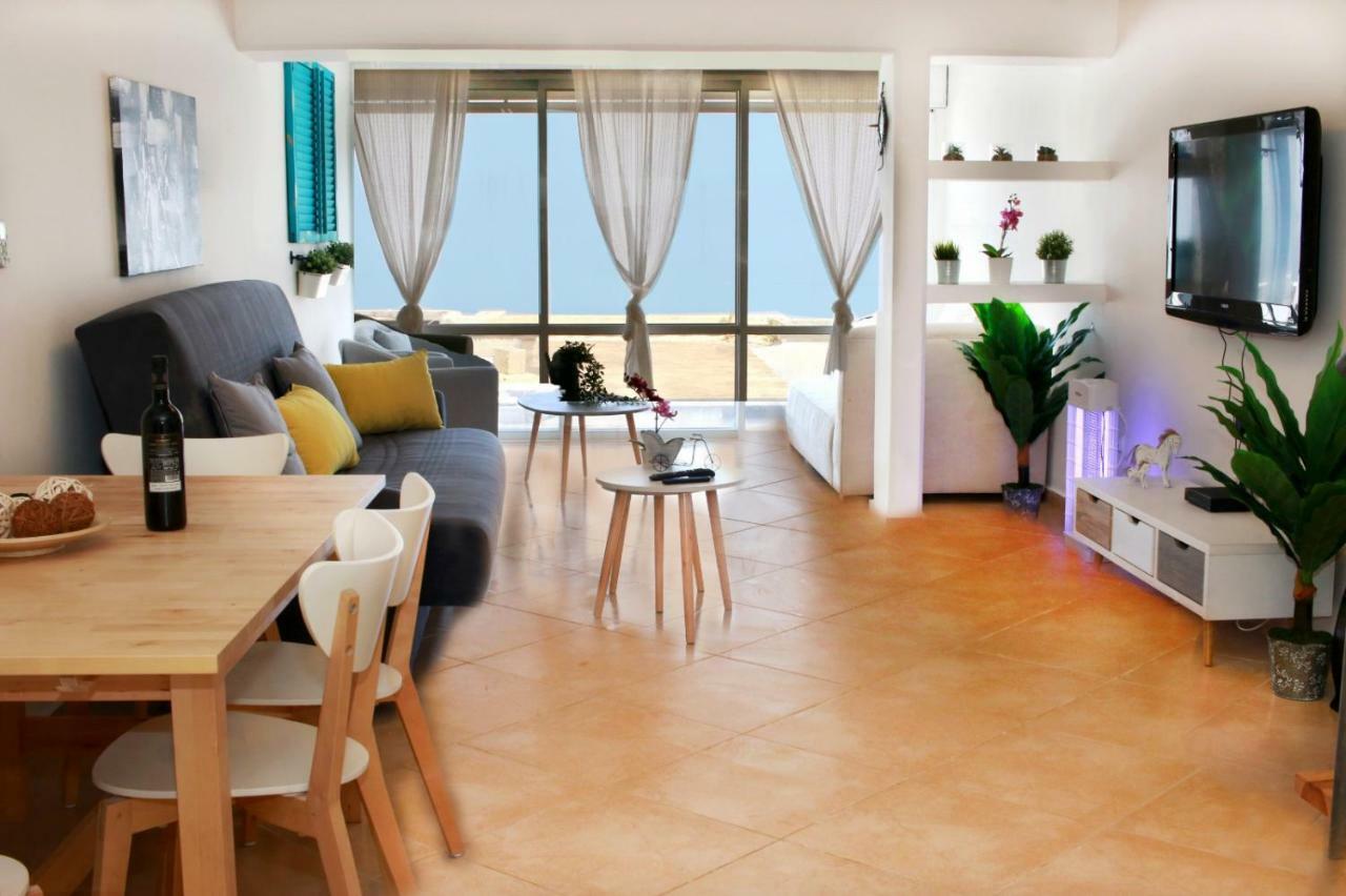 Modern Apartment With Lake View Tiberias Exteriör bild
