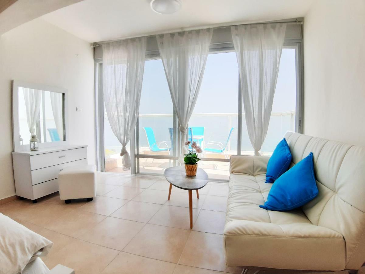 Modern Apartment With Lake View Tiberias Exteriör bild
